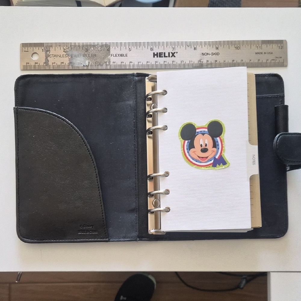 Disney Black Embossed California Adventure Organizer with Silver Badge - Picture 12 of 12